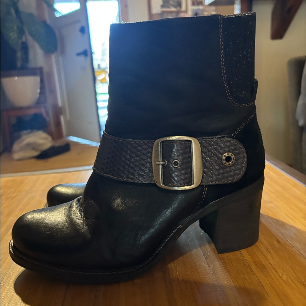 Chunky  Black Heeled Boots with Buckle Detail and Sparkly Ankle Back